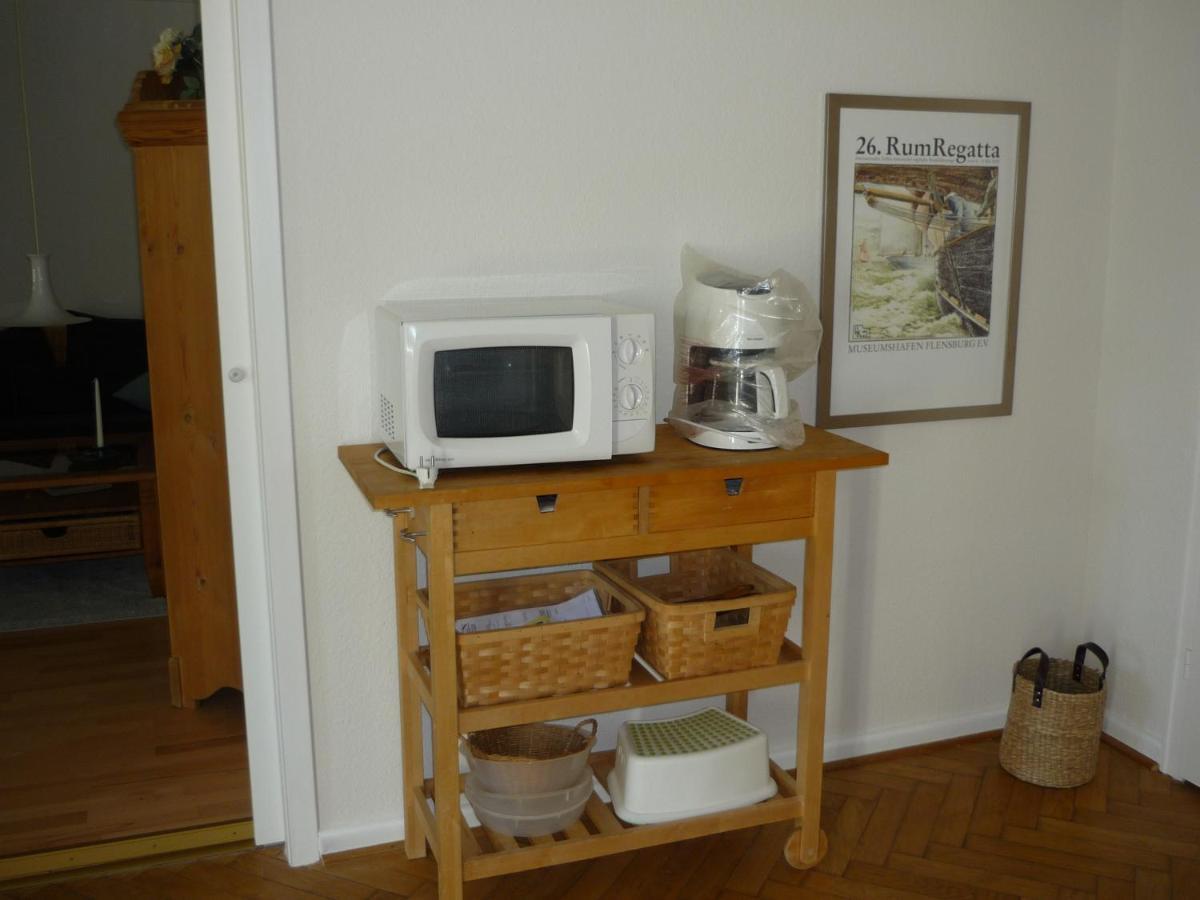 Eggers - Gemuetliche Ferienwohnung Im Erdgeschoss Wallsbull ภายนอก รูปภาพ